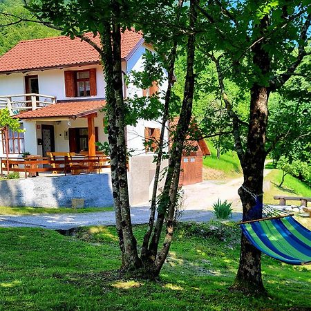 Willa Cukova Bajta Most na Soči Zewnętrze zdjęcie